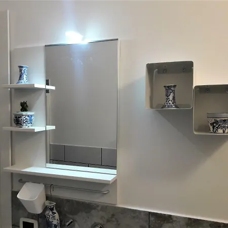 Manzoni Apartment *